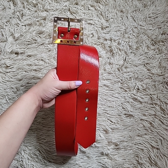 Vintage Red Expanded Vinyl Wide Belt Square Buckle Fun Funky Accessory - Picture 5 of 10